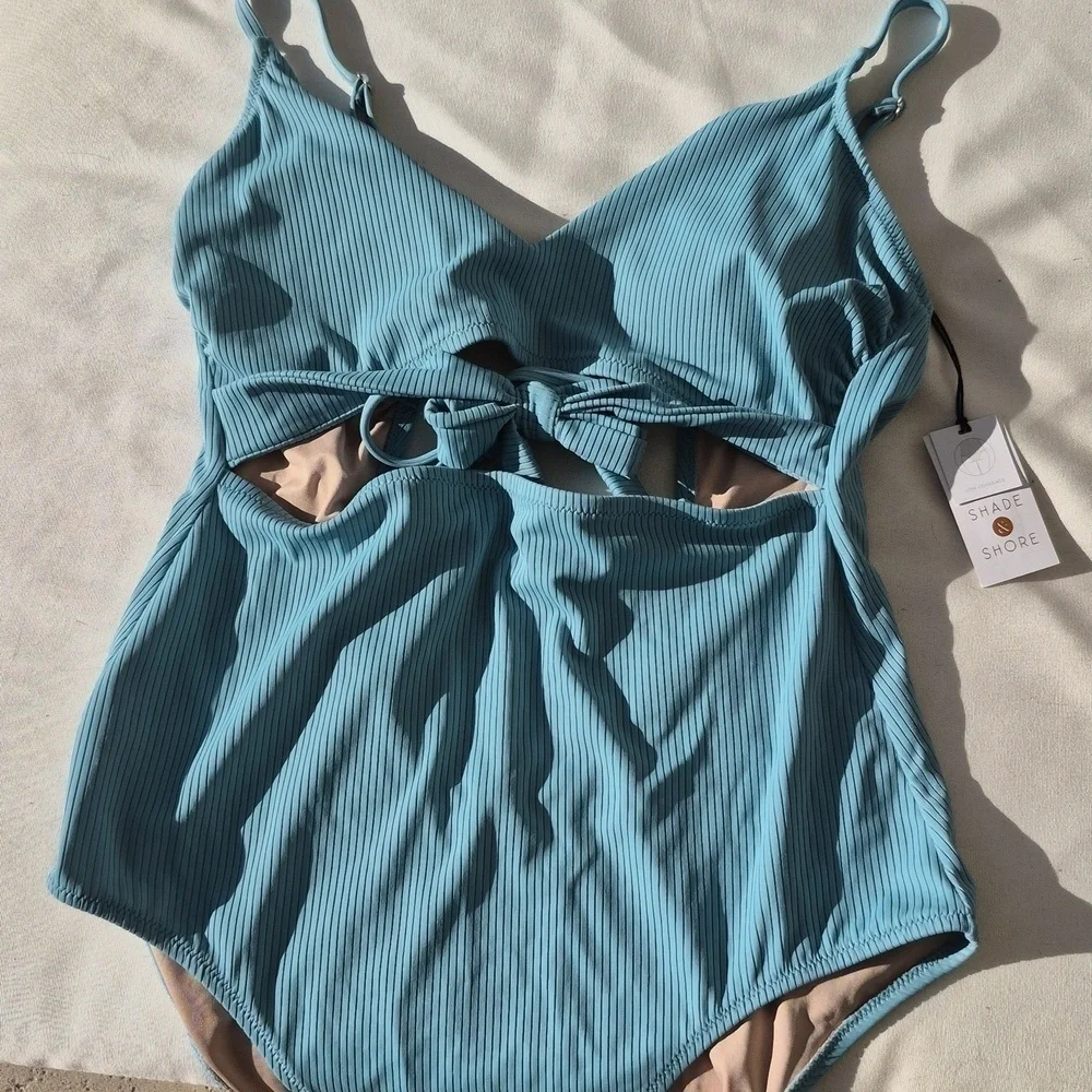 Shade & Shore turquoise green Stylish  Cutout Swimsuit NWT size L